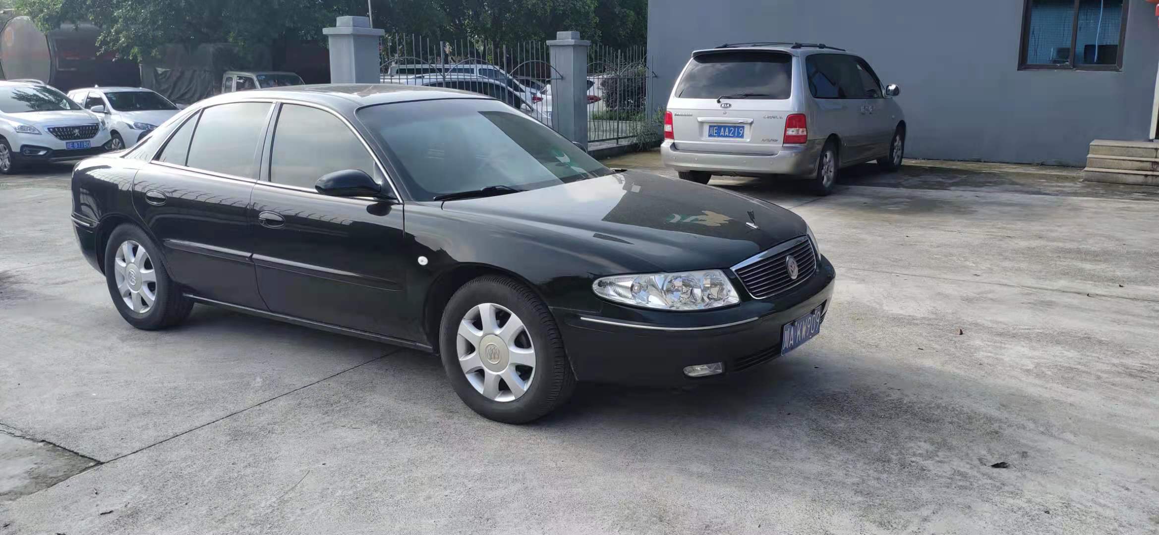 ?？怂?、上海別克機(jī)車(chē)拍賣(mài)